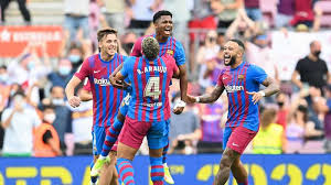 这座可容纳 这座可容纳