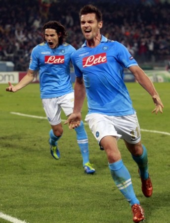 篮球比赛中 篮球比赛中